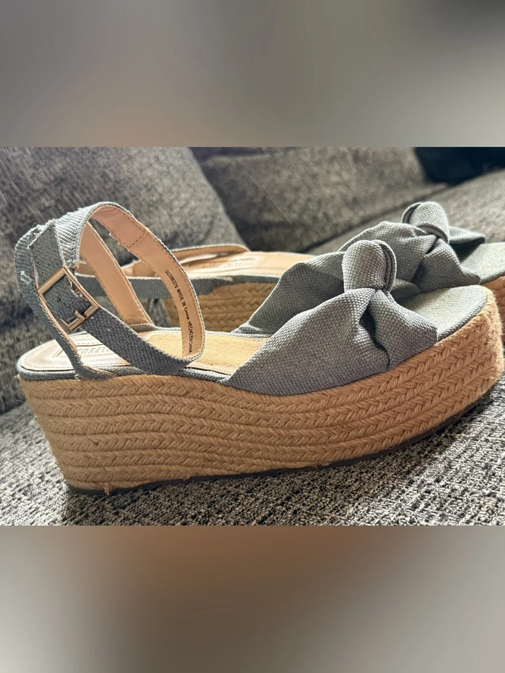 Forever 21 Light Gray Knot-Front Espadrille Platform Sandals
